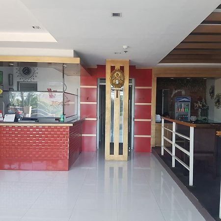 Villa Rosita Hotel Нага Екстериор снимка