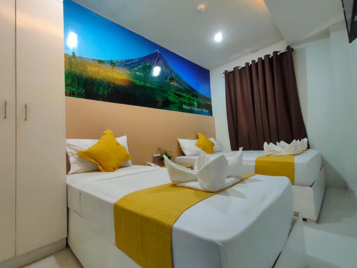 Villa Rosita Hotel Нага Екстериор снимка